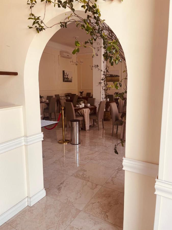 Hotel Regina Margherita Bordighera Exteriér fotografie
